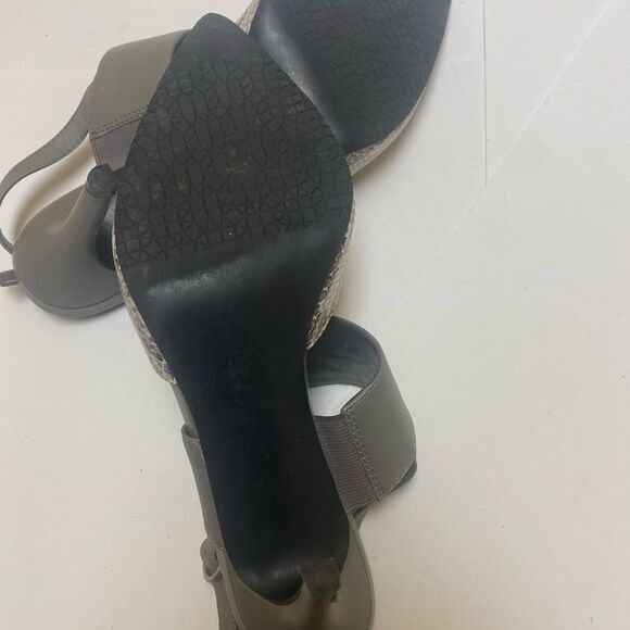 Violet Red Swing Back - Picture 6 of 11